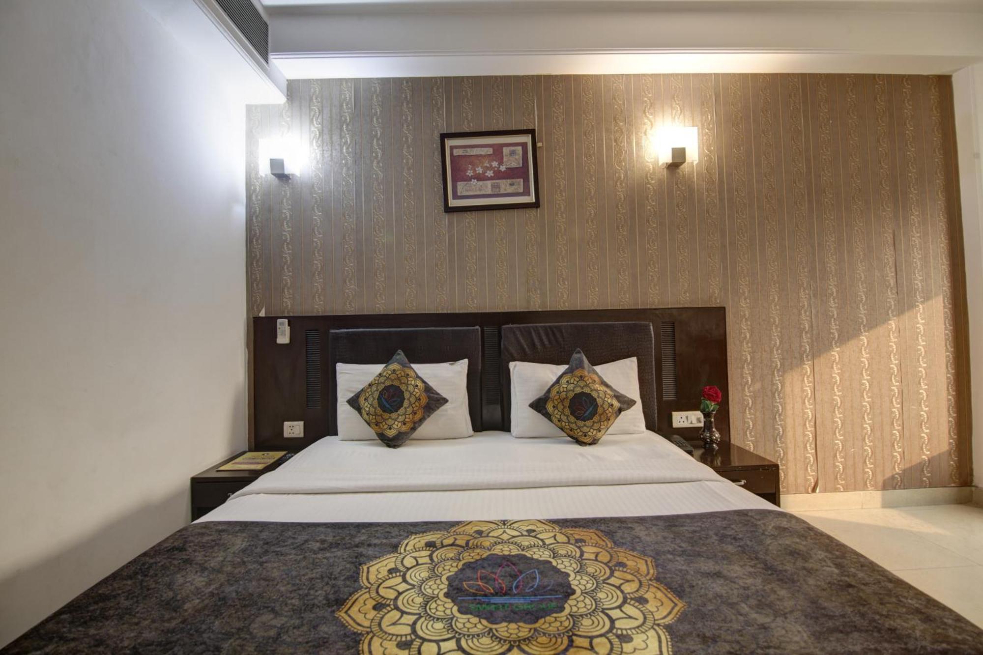Hotel Venus Plaza Neu-Delhi Exterior foto