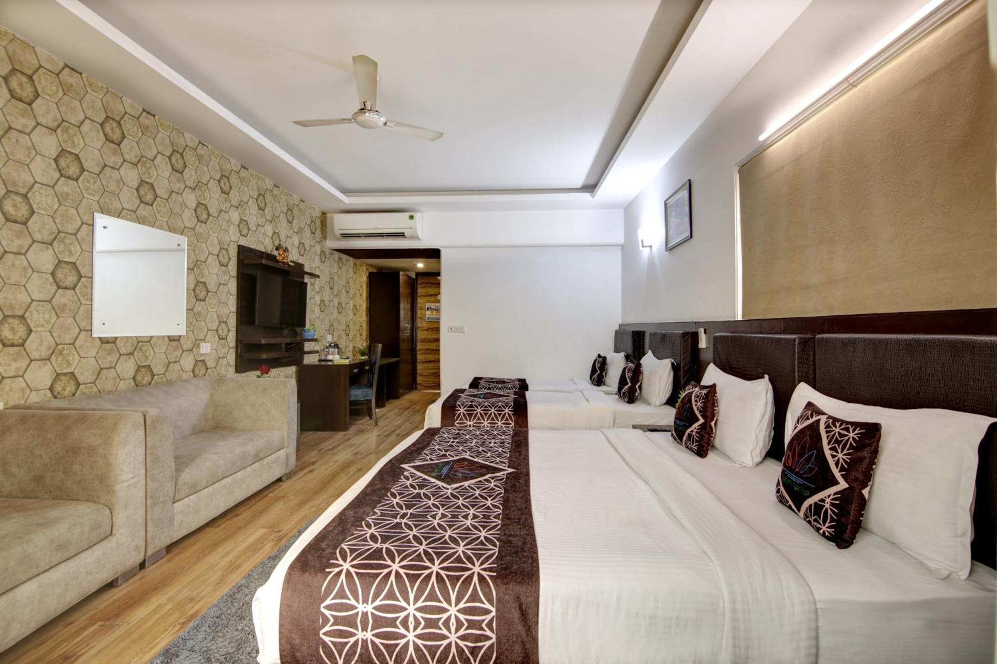 Hotel Venus Plaza Neu-Delhi Exterior foto